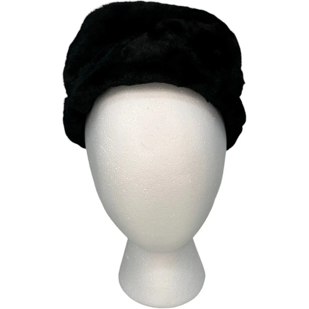 🍀 Vintage Black Faux Fur Winter Hat 22 Inch Circumference